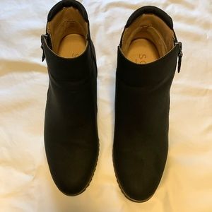 Naturalizer Soul - size 8W